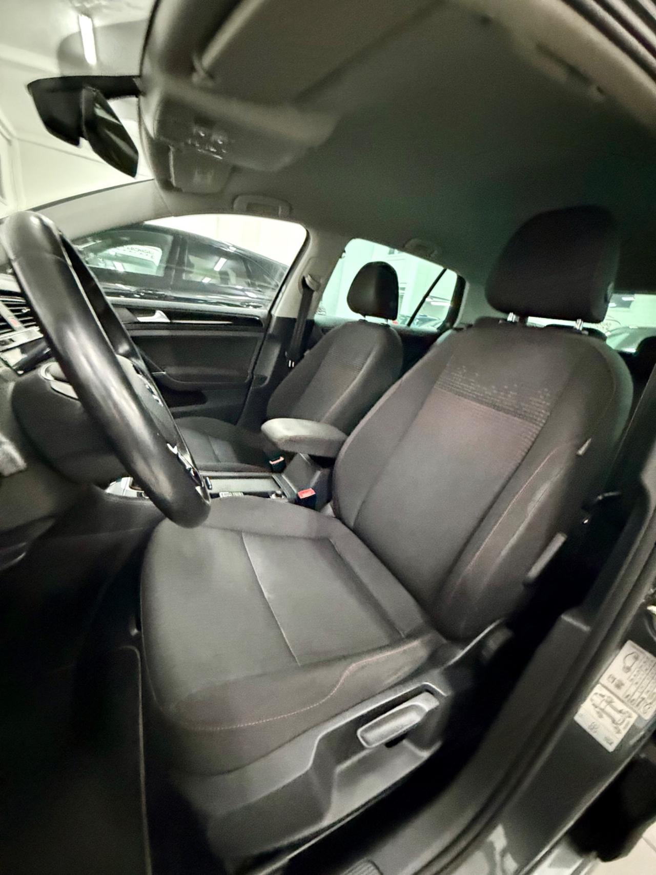 Volkswagen GOLF 7.5 1.6 TDI 5p. FINANZIABILE