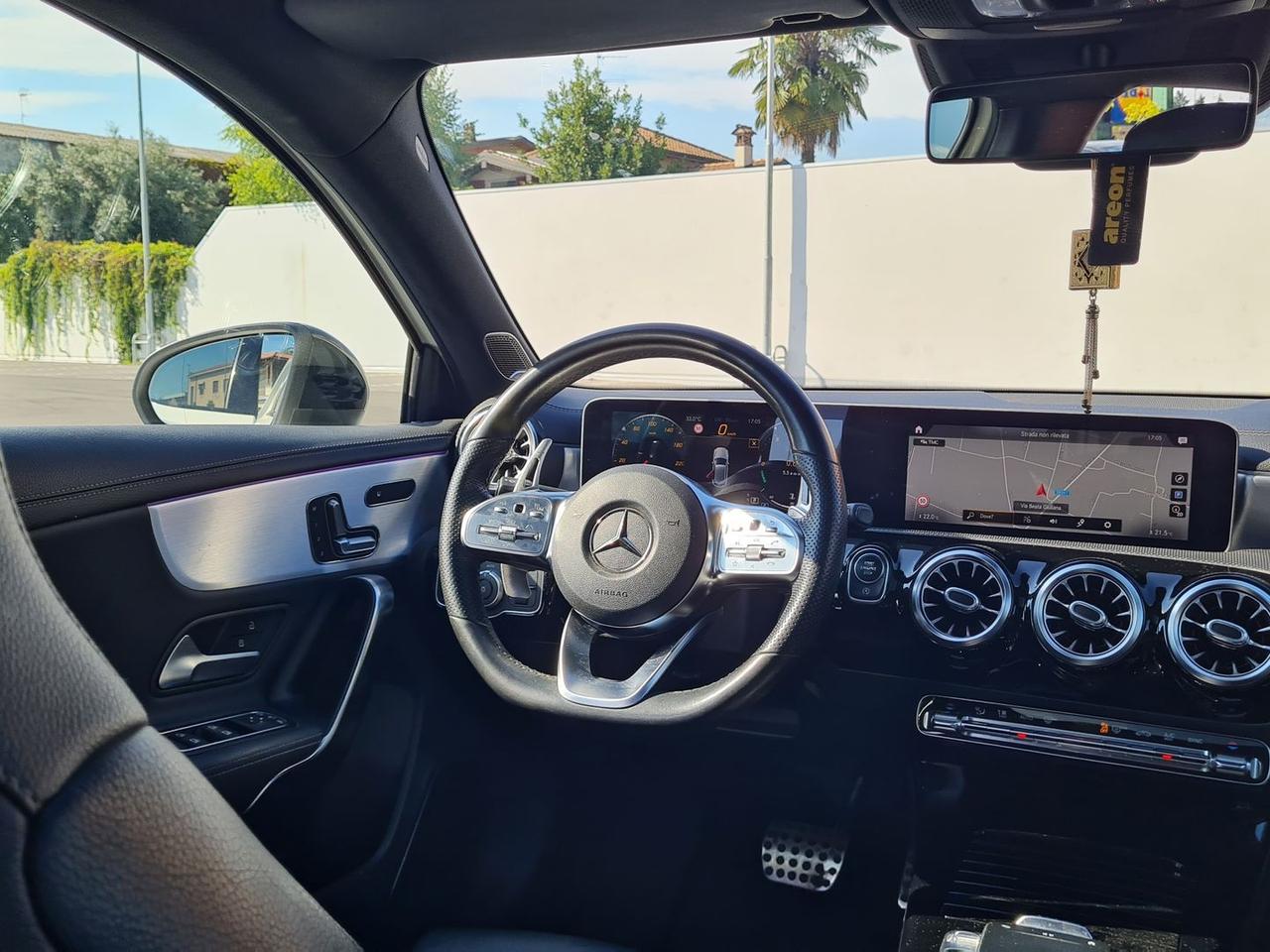 Mercedes-Benz A 180 AMG Line Premium #6483