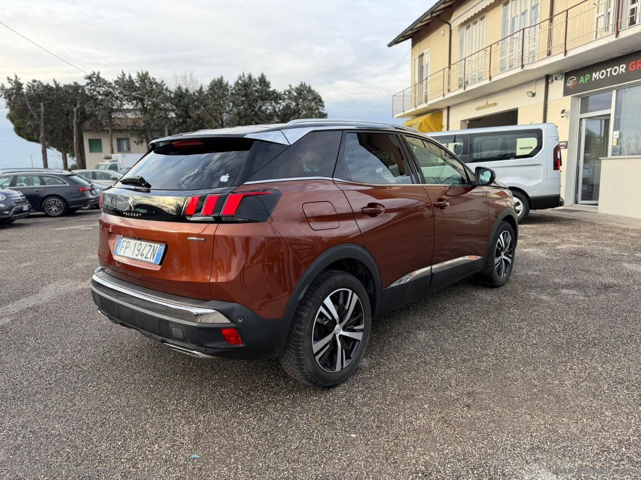 PEUGEOT 3008 BlueHDi 130 S&S EAT8 GT Line