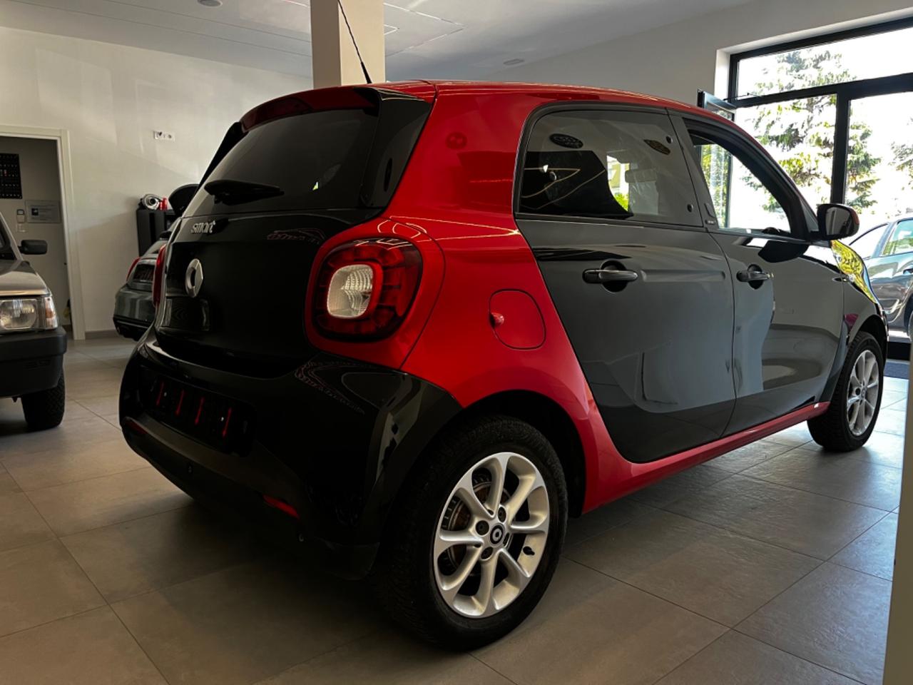 Smart ForFour 70 1.0 Prime