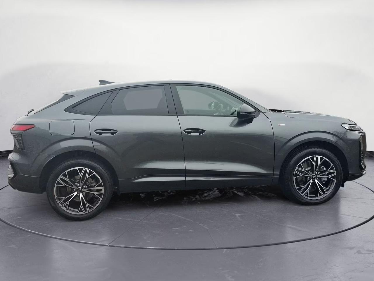 Audi Q3 SPB 35 TDI S tronic line SLINE MODELLO NUOVO