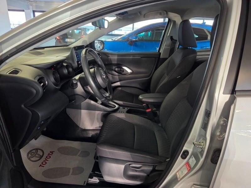 Toyota Yaris 4ª serie 1.5 Hybrid 5 porte Trend