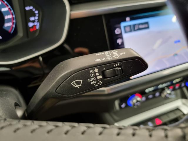 AUDI Q3 35 TFSI S tronic
