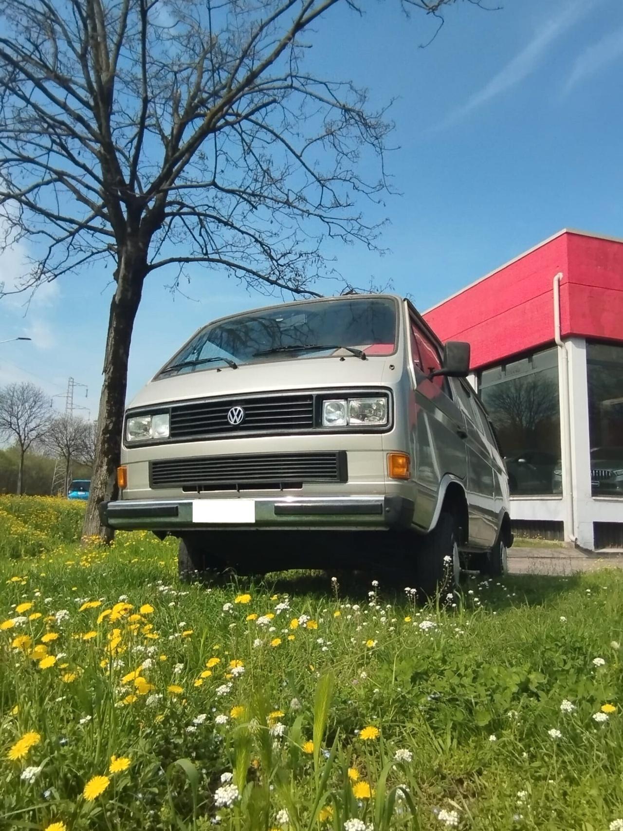 Volkswagen Caravelle SYNCRO 1.9 GL Benzina 8 posti