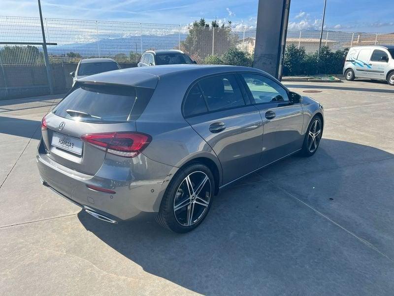 Mercedes-Benz Classe A A 180 d Automatic Sport Night Edition