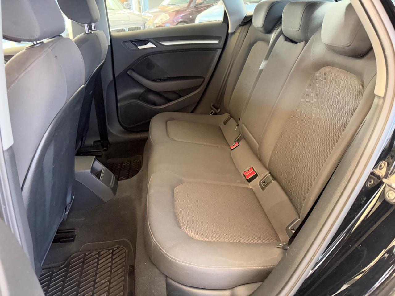 Audi A3 1.6 TDI S tronic Design