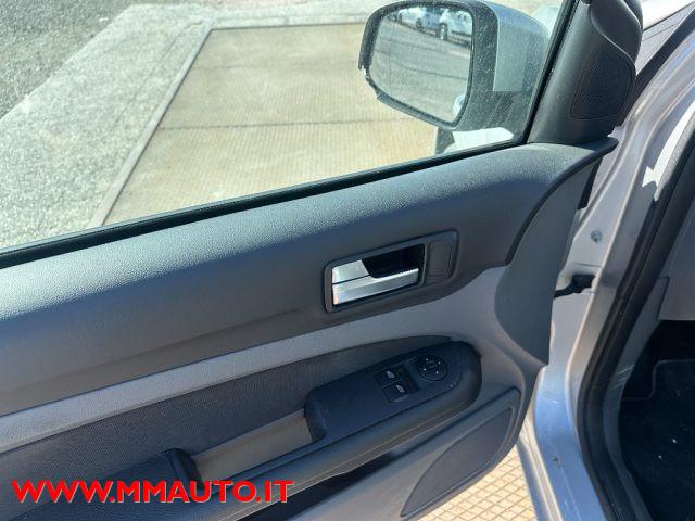 FORD Focus + 1.6 TDCi (90CV) SW CLIMA!!!!