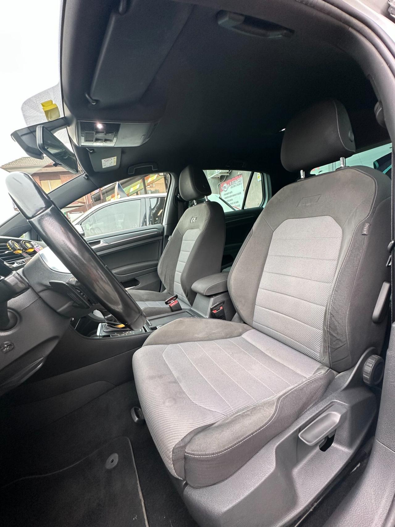 Volkswagen Golf Variant 1.4 TSI 125 CV R-Line Pack