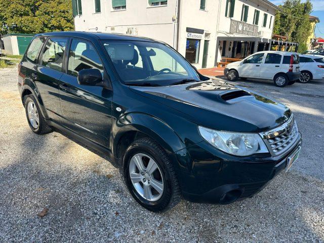 SUBARU Forester Gancio traino! 4X4 2.0D XS Trend