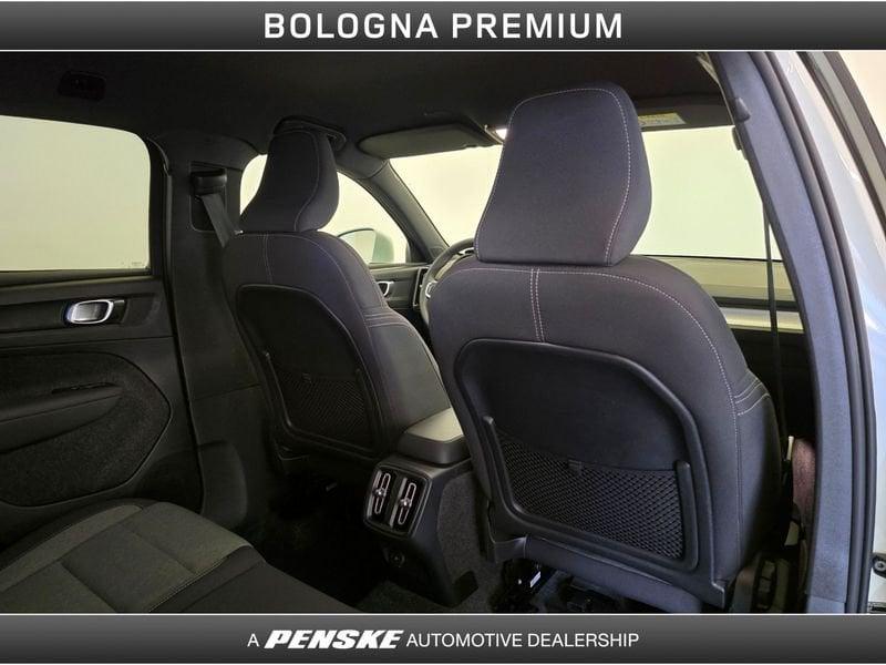 Volvo XC40 XC40 B3 automatico Core