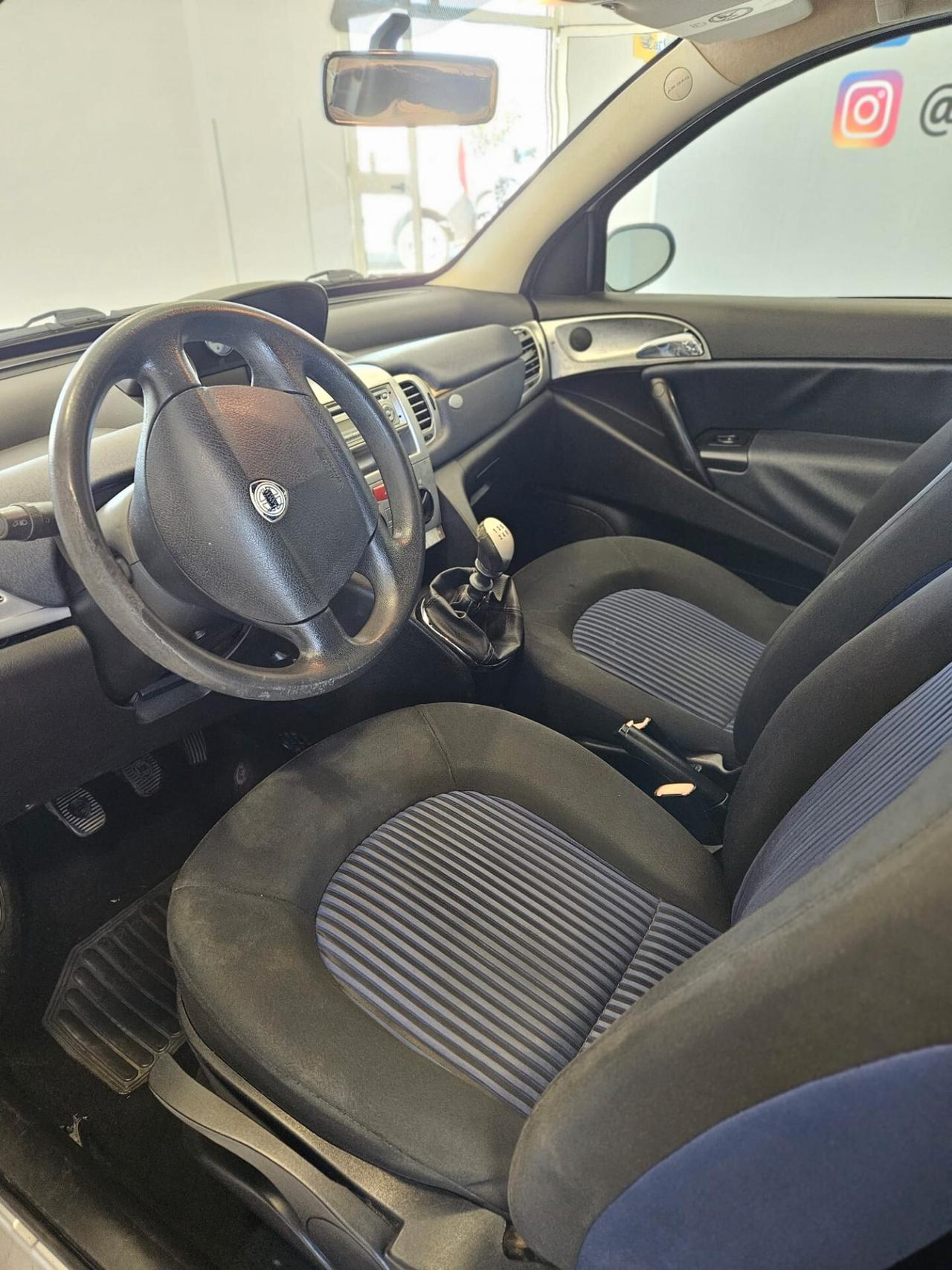 Lancia Ypsilon 1.2 Argento