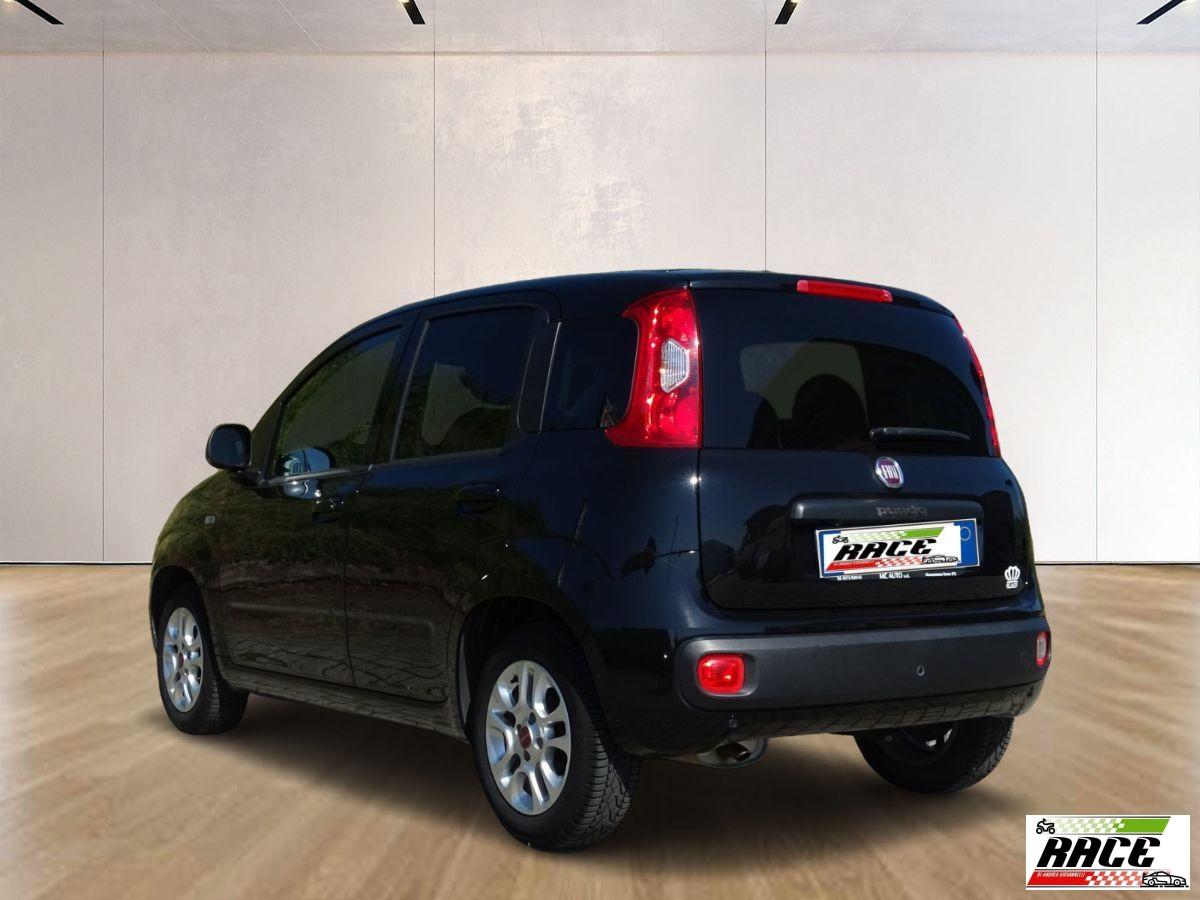 FIAT - Panda - 1.2 Lounge telecamera, vivavoce, radio digitale