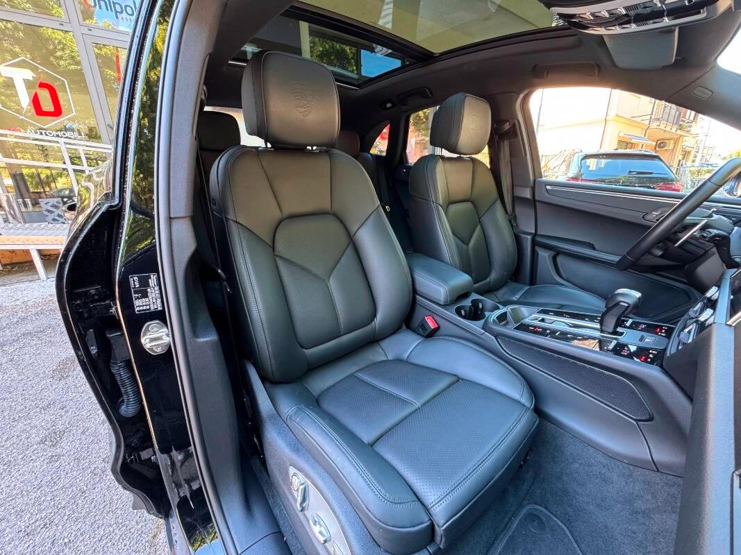 Porsche Macan T 265cv - Tetto - 21 RS - 14 vie - Pelle