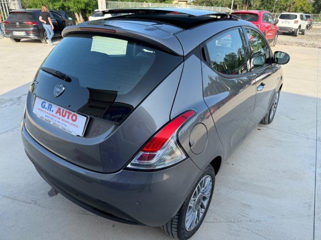 LANCIA Ypsilon Platinum automatica tettuccio apribile