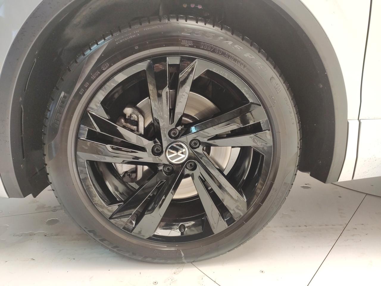 Volkswagen Tiguan 1.4 TSI eHYBRID DSG R-Line