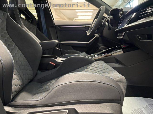 AUDI RS3 1- 300 RS3 SPB TFSI quattro S tronic