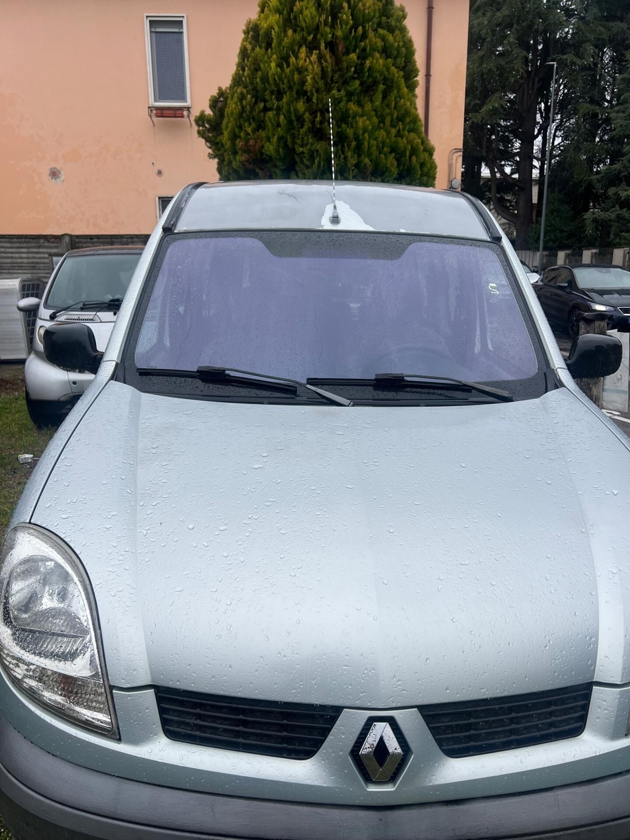 Renault Kangoo 1.2 16V 4p. Authentique