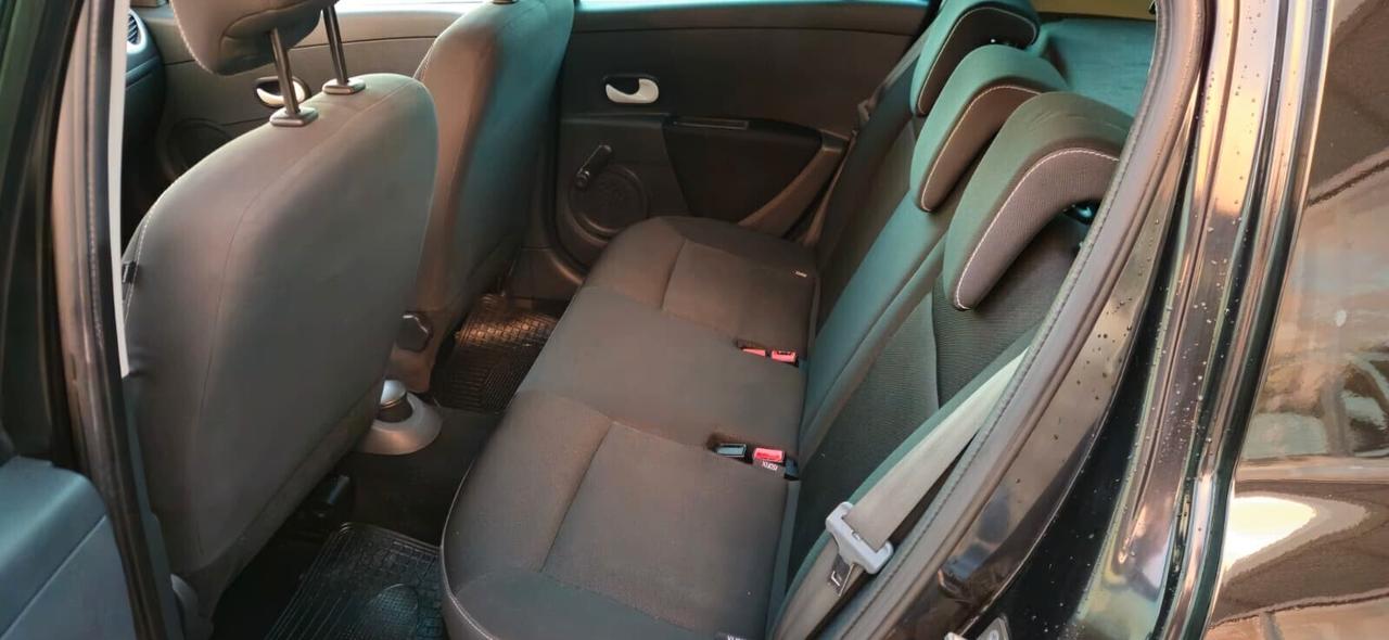 Renault Clio 1.2 75cv 5 porte Yahoo!