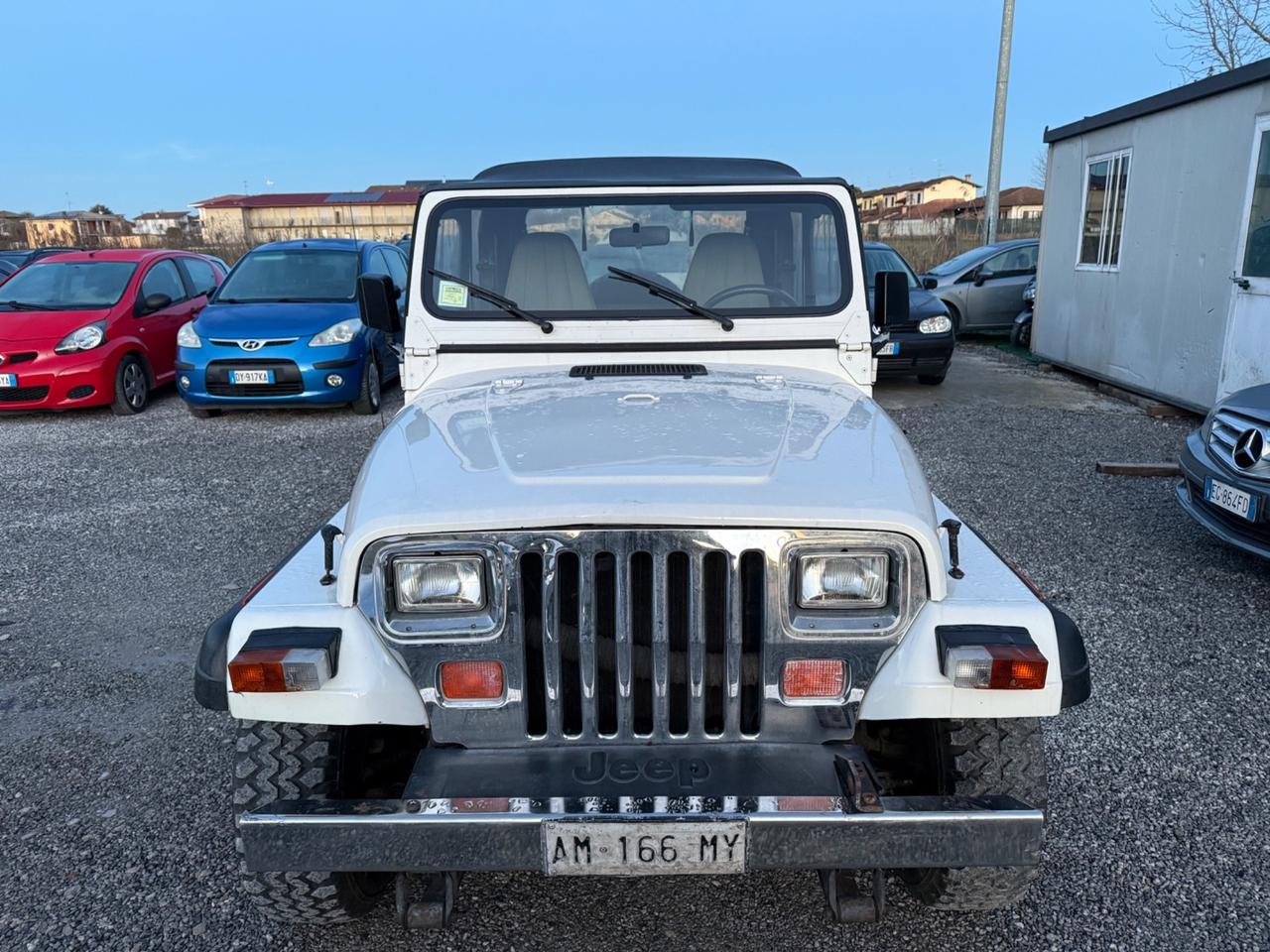 Jeep Wrangler 2.5 cat Soft top (EU)