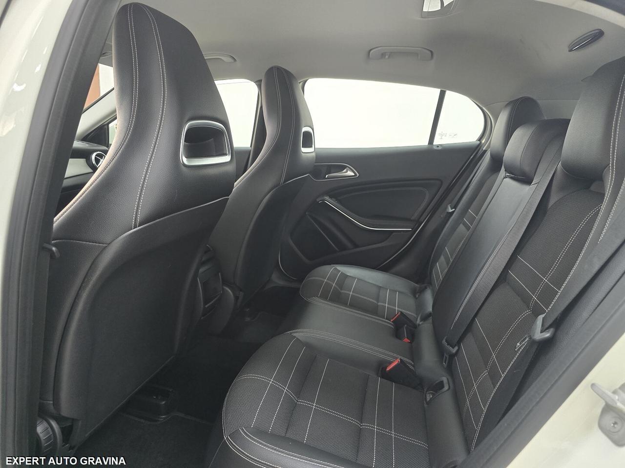 MERCEDES GLA 180d