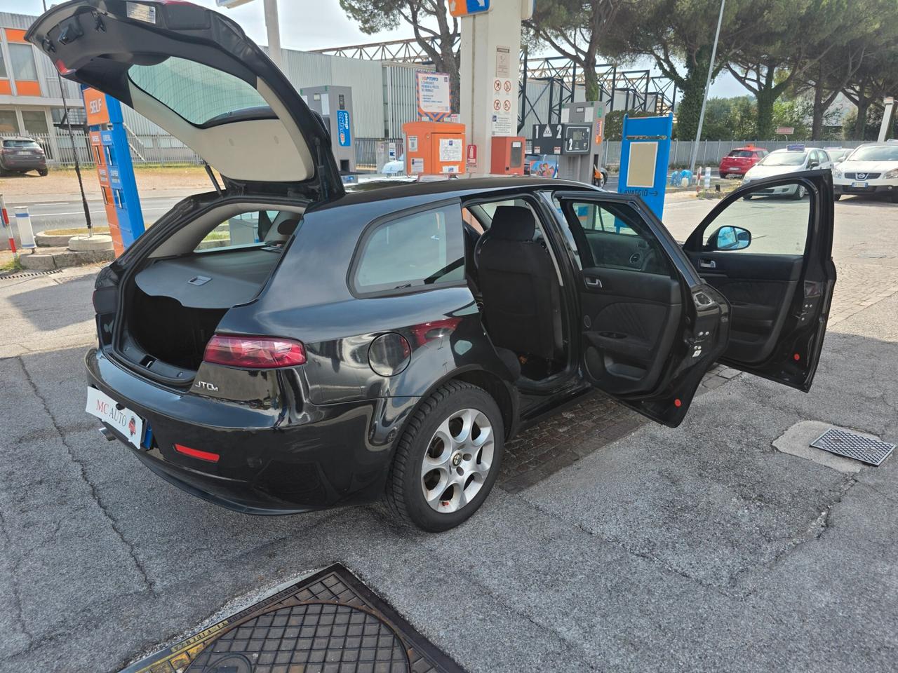 Alfa Romeo 159 1.9 JTDm Sportwagon con 223.000km