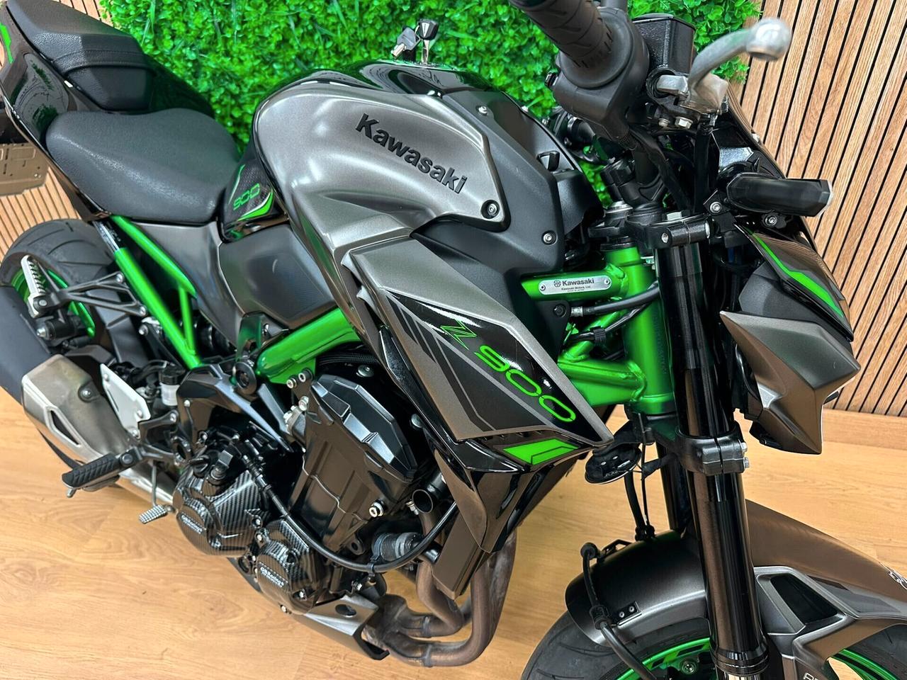 KAWASAKI Z900 Z 900 2024 13.000KM DA 119€ AL MESE