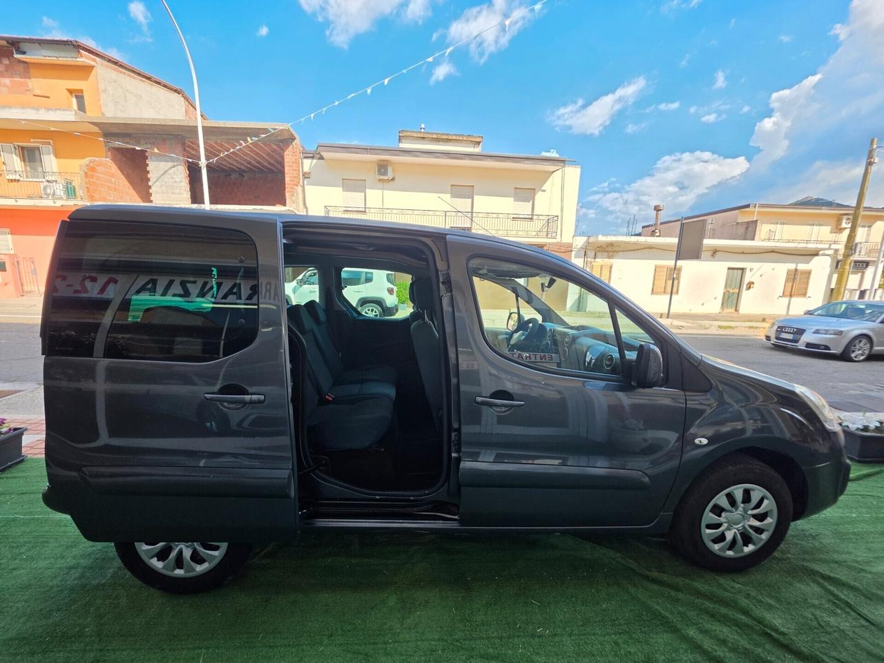 Citroen Berlingo 1.6 hdi 100cv 5 POSTI