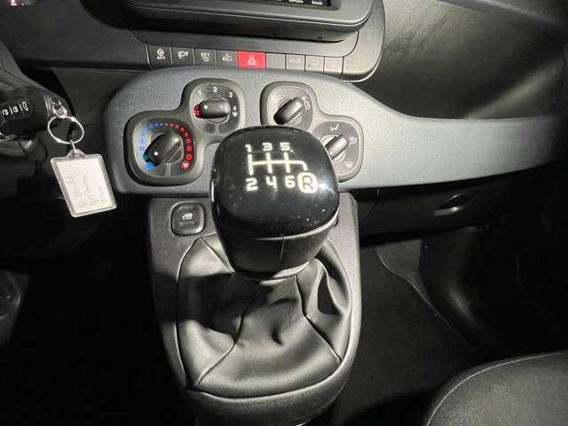Fiat Panda 1.0 Hybrid 70cv Cross 5 posti + Car Play +PDC Post