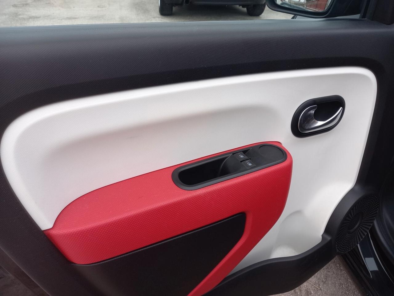 Renault Twingo 1.o Benzina Sport