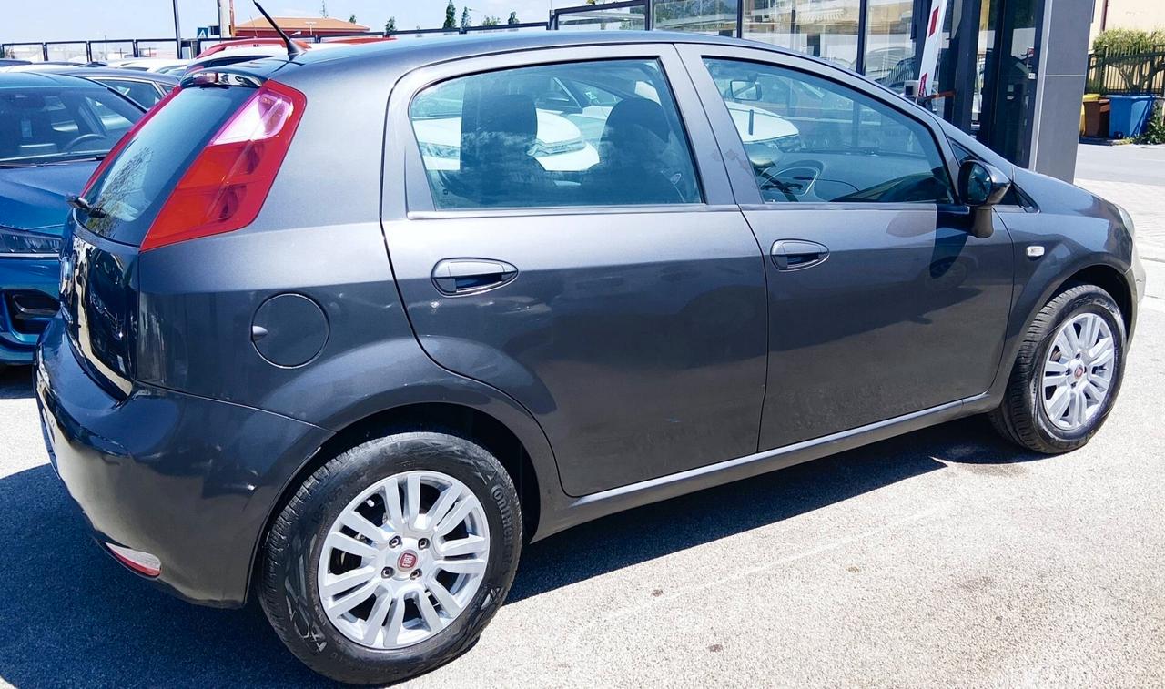 Fiat Punto 1.2 LOUNGE GPL 90K KM!