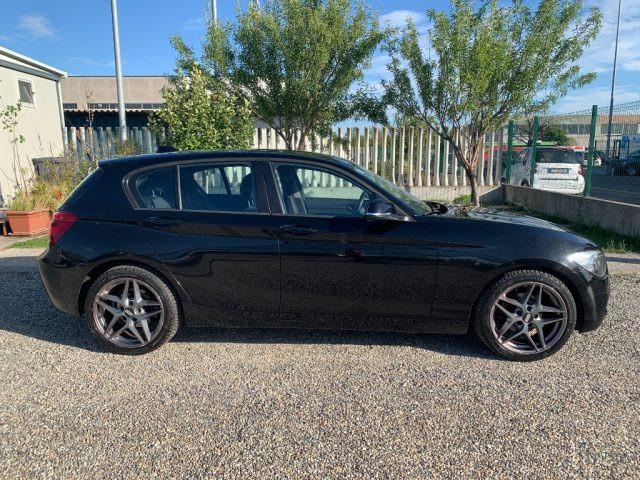 BMW 116 i 5p. Urban