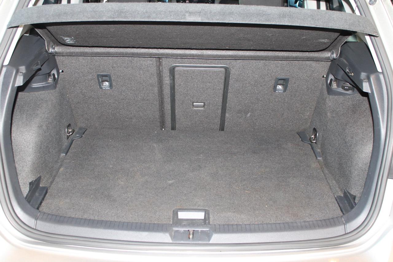 Volkswagen Golf 1.6 TDI 115 CV 5p. Highline BlueMotion Technology