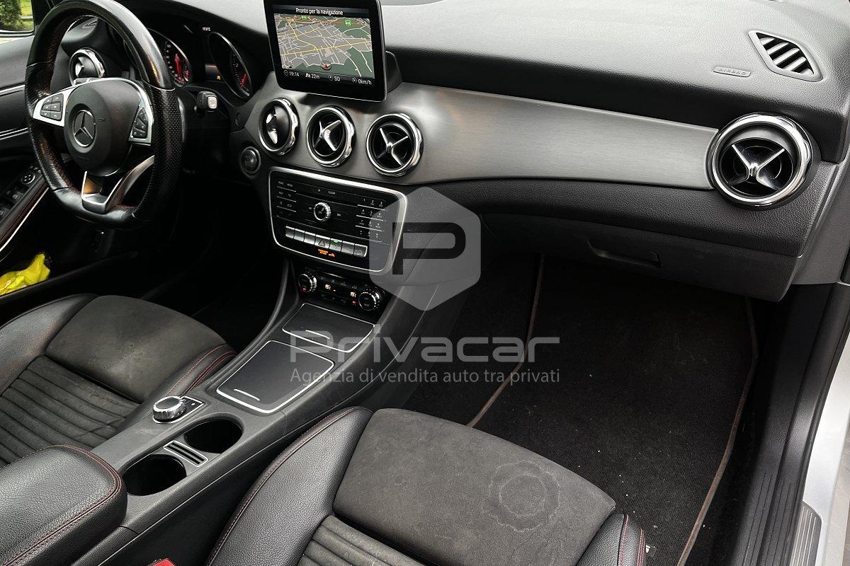 MERCEDES GLA 200 d Automatic 4Matic Premium