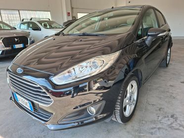 Ford Fiesta 1.5 TDCI / CINGHIA FATTA / DA NEOPATENTATI