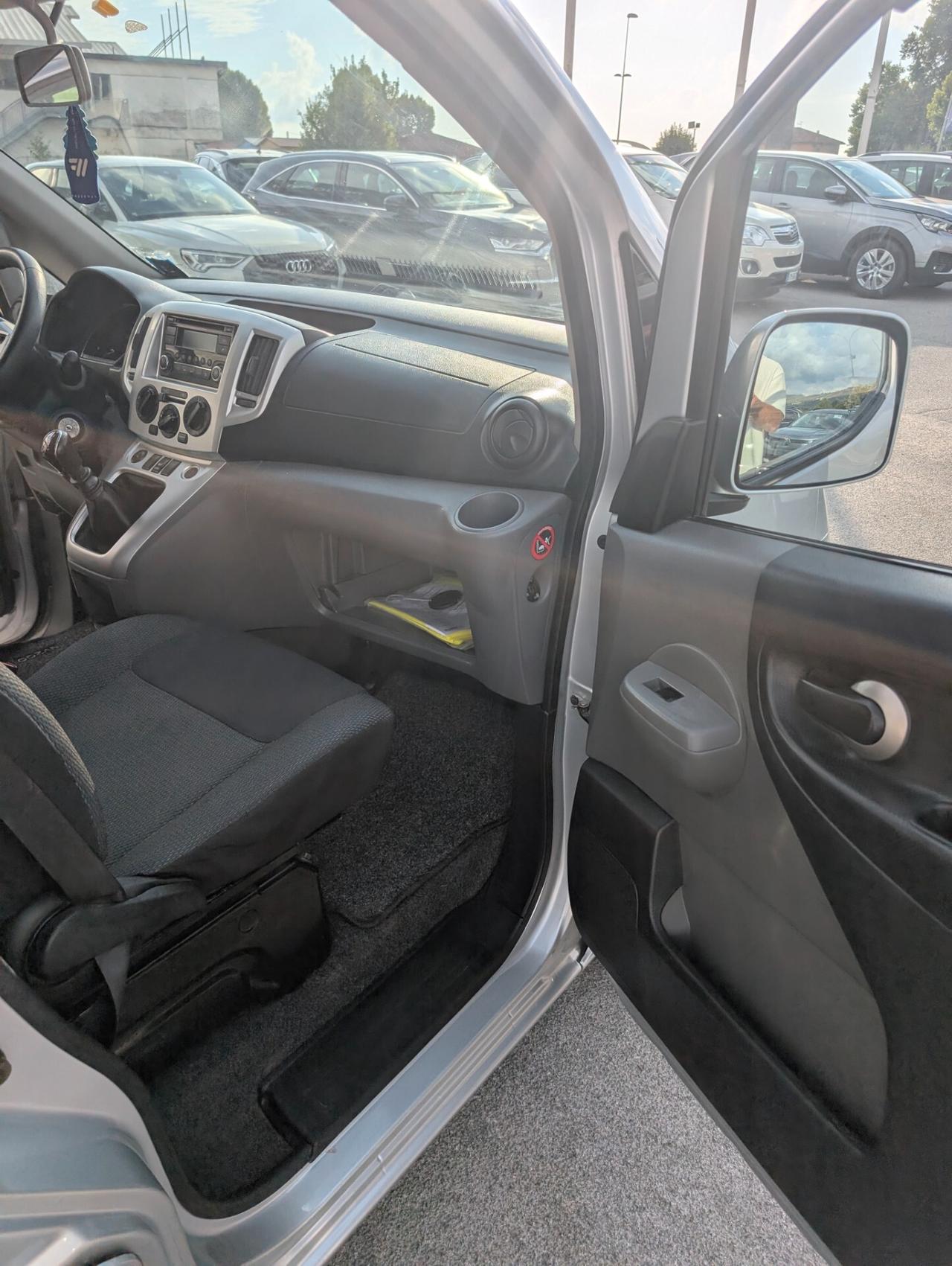 7 POSTI Nissan NV200 1.5 dCi 110CV Combi (N1)