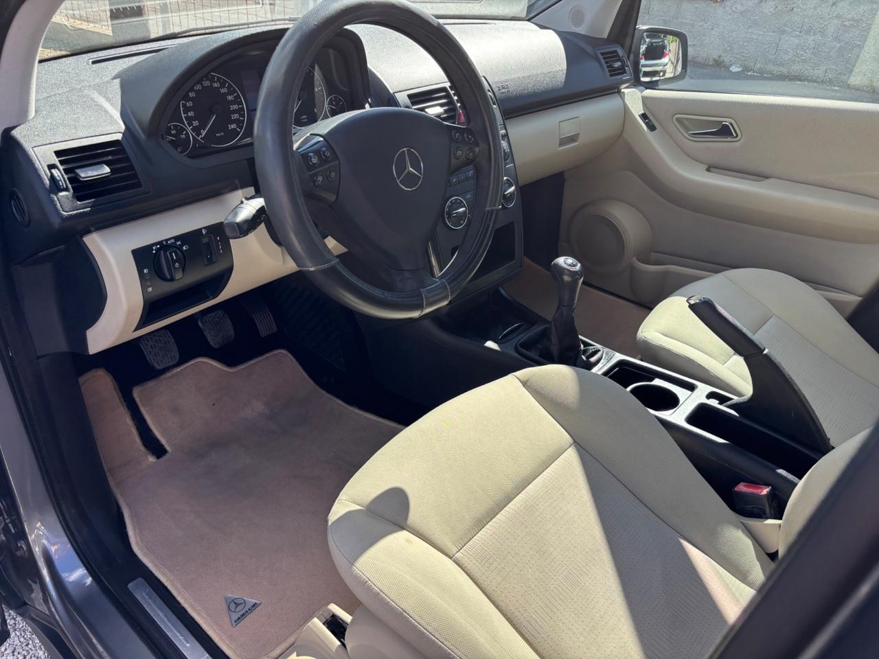 MERCEDES CLASSE A 160 82CV EURO 5