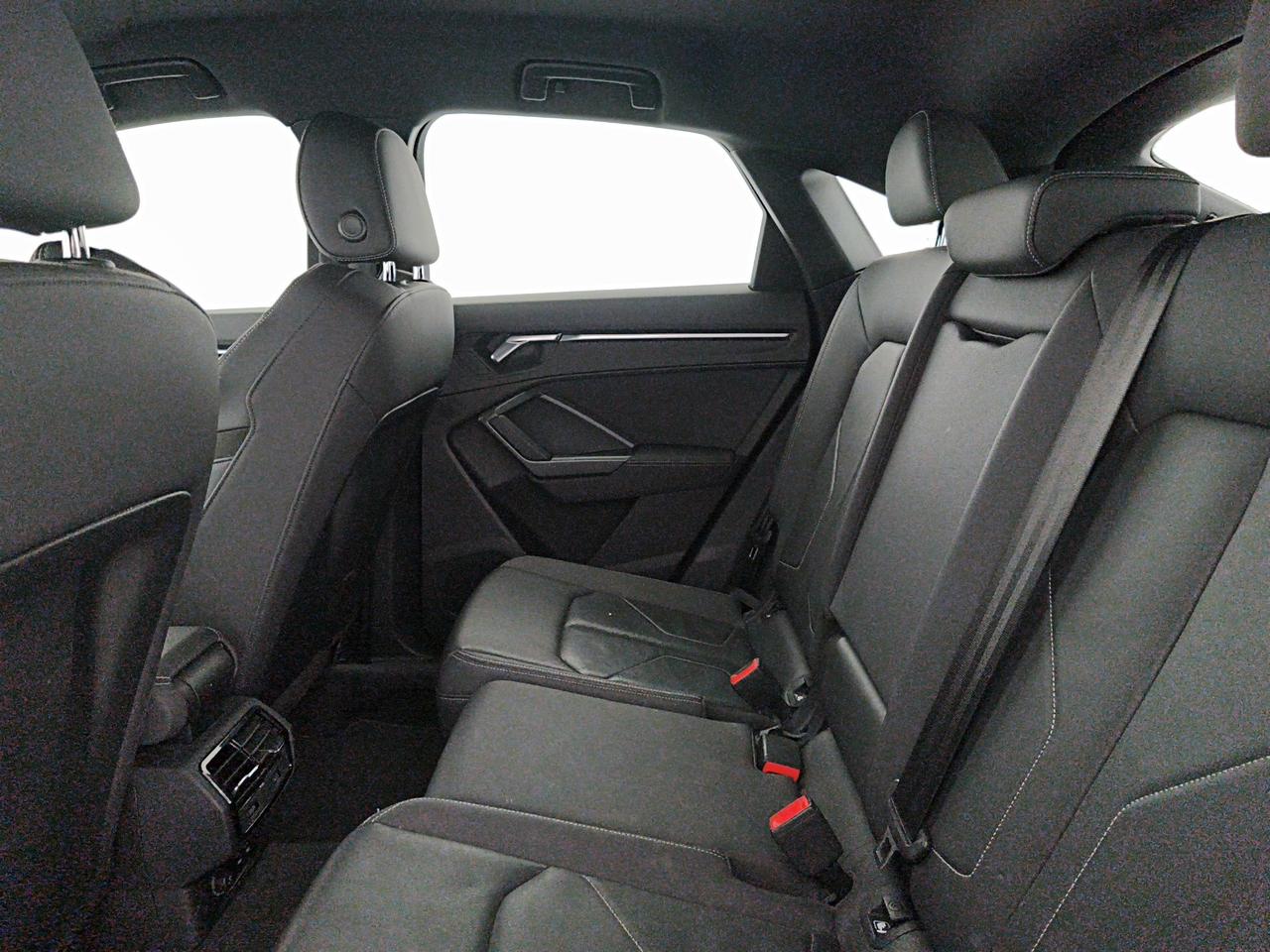 Audi Q3 Sportback 40 2.0 tdi S line edition quattro 190