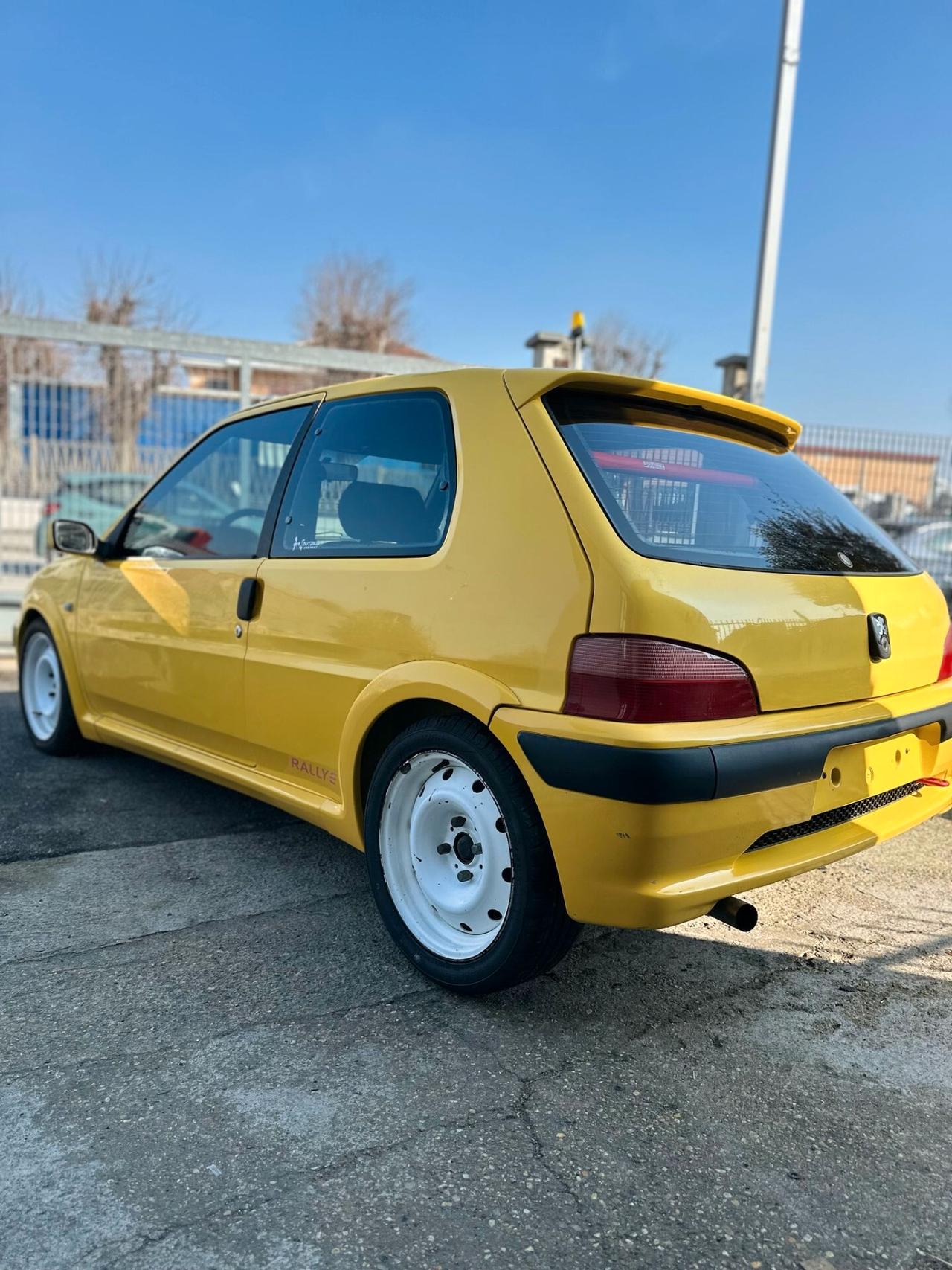 Peugeot 106 1.6i 16V cat 3 porte Rallye