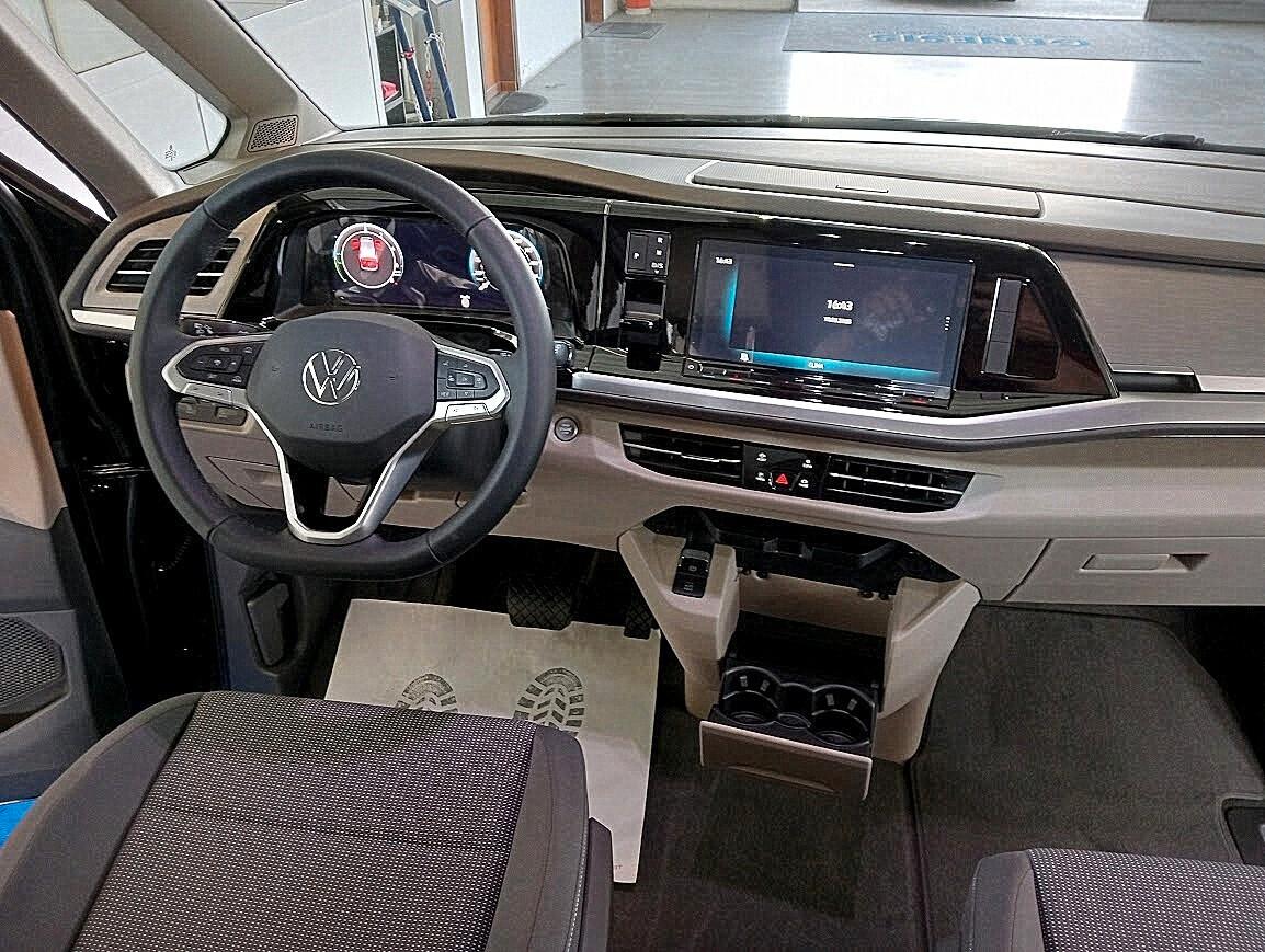Volkswagen T7 Multivan 1.5 245cv PHEV 4MOTION 4X4 LIFE 7P PRONTA CONS