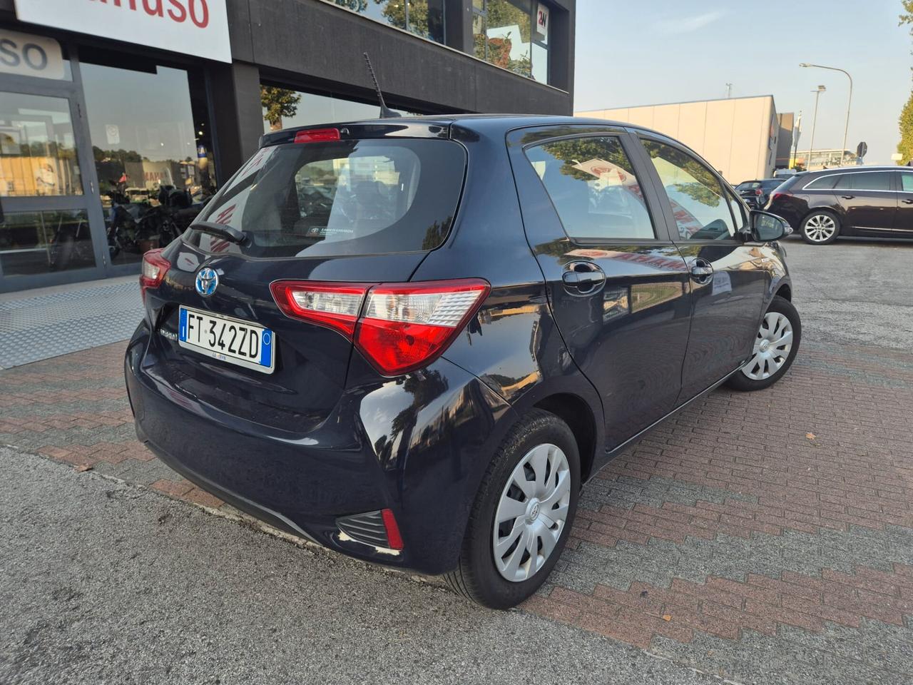 Toyota Yaris 1.5 Hyb Business '19 --OK Neopat.!!!