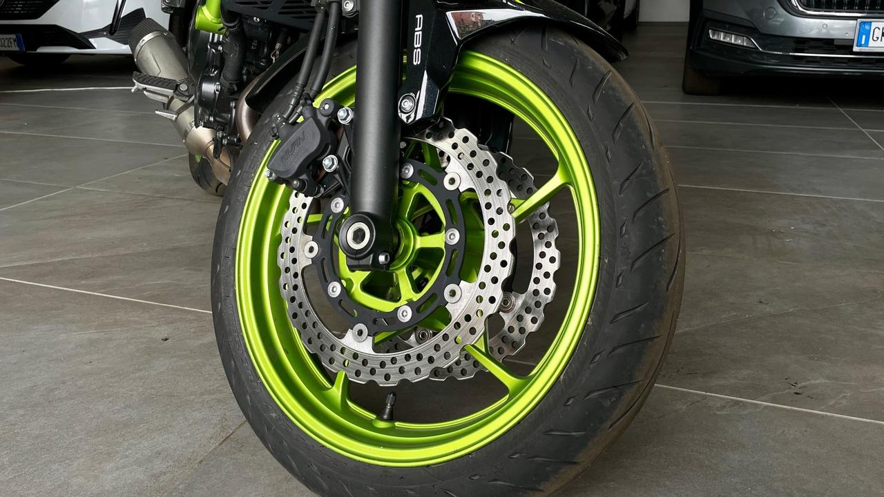 KAWASAKI Z650 MONOPOSTO 68 CV - FULL LED, STRUMETAZIONE DIGITALE