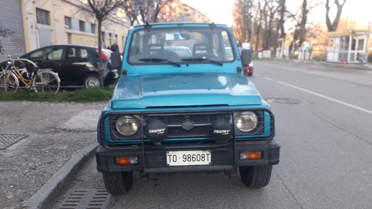 Suzuki SJ Samurai Samurai 1.3i cat Cabriolet De Luxe