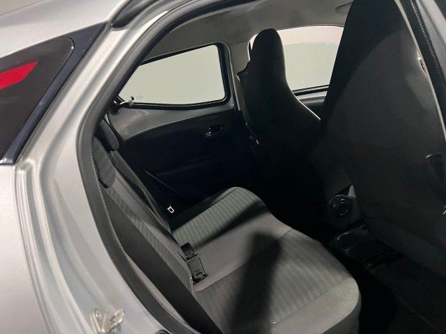 TOYOTA Aygo Connect 1.0 VVT-i 72 CV 5 porte