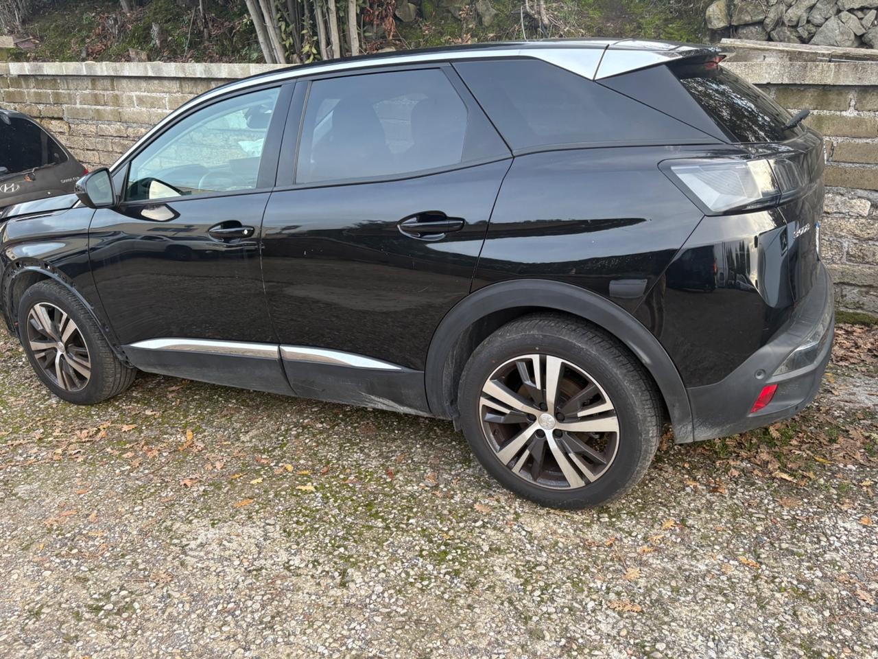 Peugeot 3008 INCIDENTATA