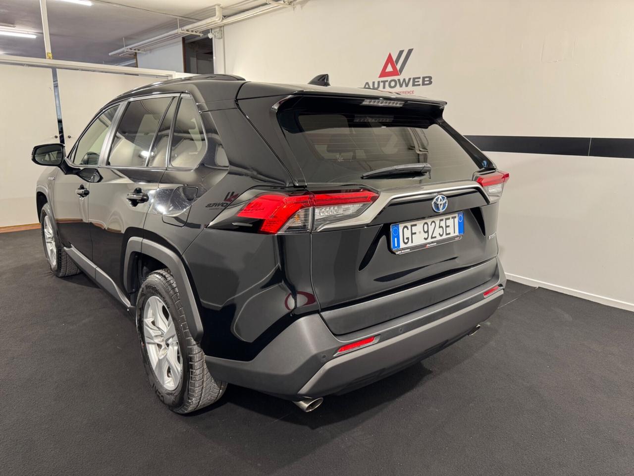 RAV4 2.5 HV (218CV) E-CVT 2WD Active