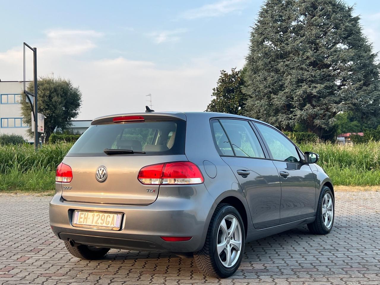 Volkswagen Golf 1.6 TDI DPF 5p. Comfortline