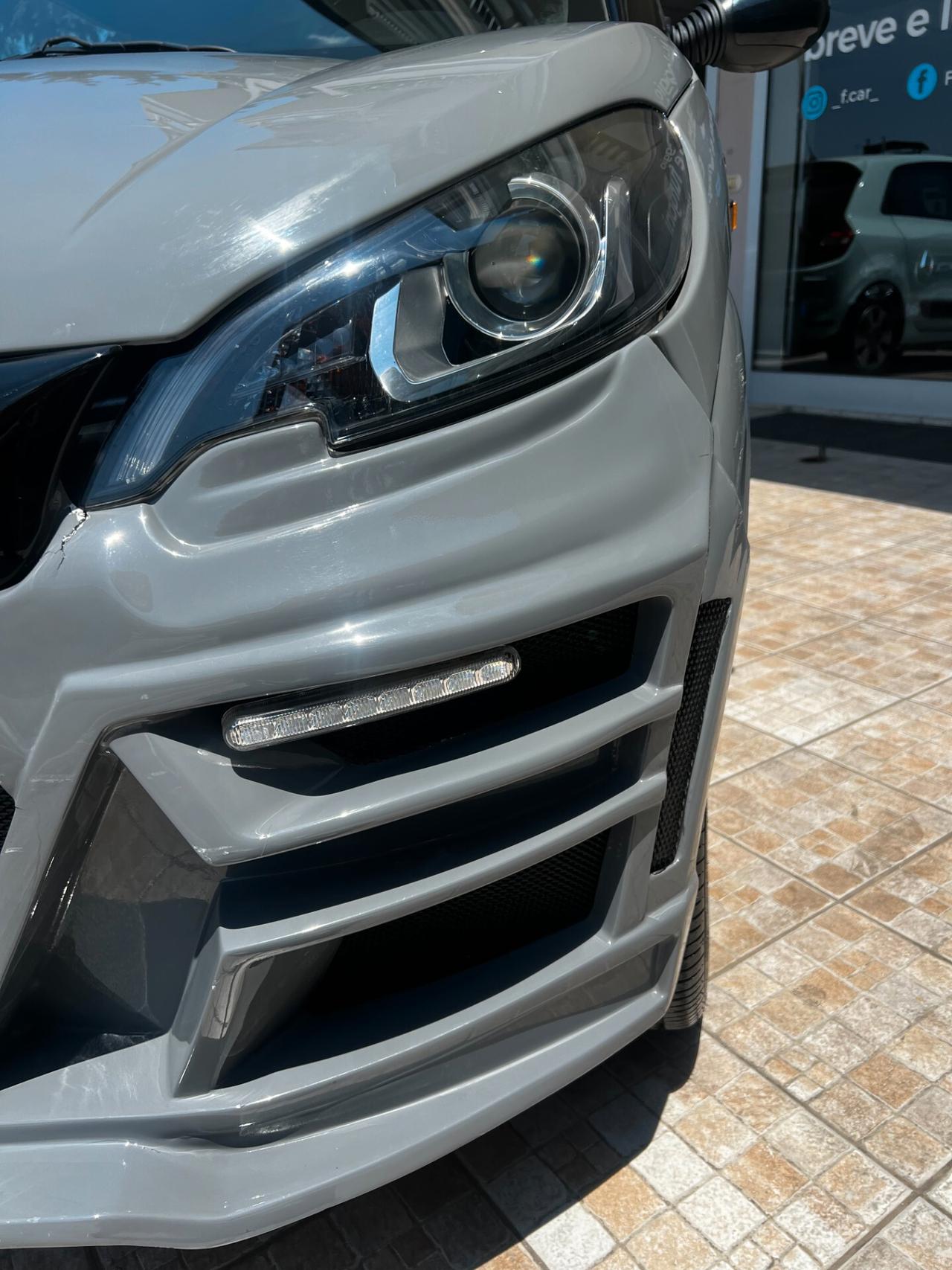Ligier JS JS50 Progress Sport Ultimate IMPIANTO STEREO CON EASY PARKING CON ARIA CONDIZIONATA