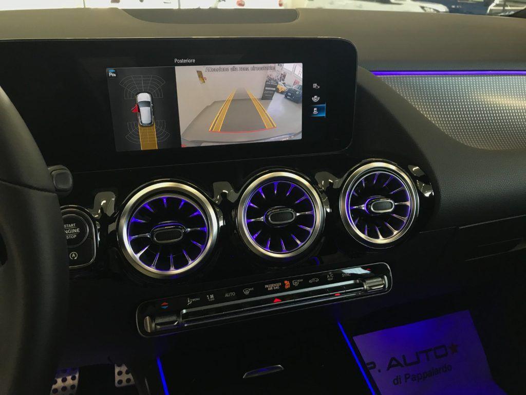 Mercedes-Benz GLA 200 d Automatic Sport Plus + Tetto