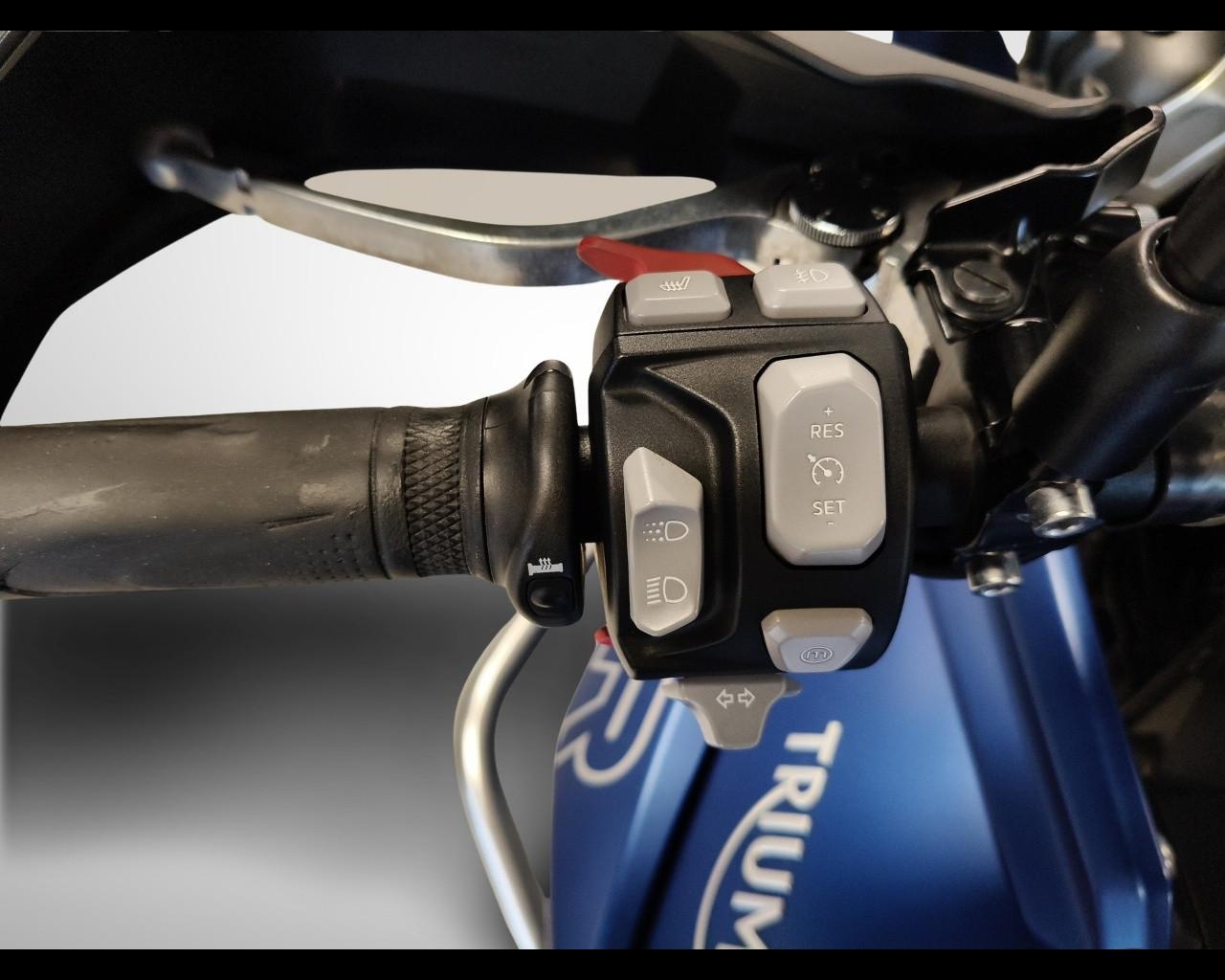 TRIUMPH Tiger 800 - XRt ABS