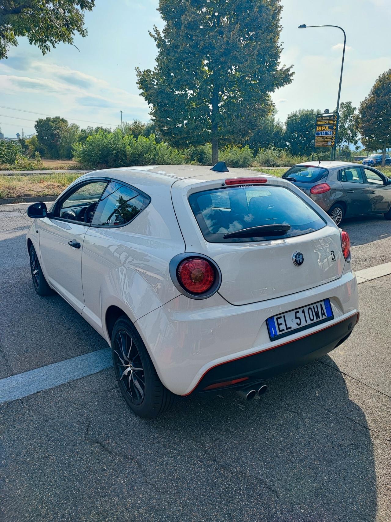 Alfa Romeo MiTo 1.4 T 120 CV GPL Distinctive Sport Pack